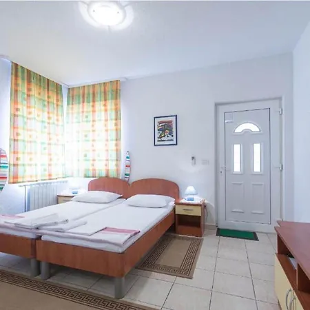 Borna Apartamento